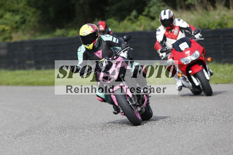 /53 16.09.2025 Track Day Domi Aegerter ADR/Gruppe gelb/109